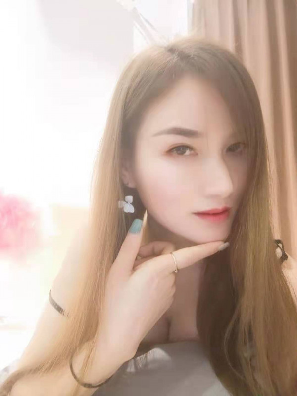 颜值还不错的轻熟女